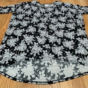 Lularoe Irma gray floral on black size small